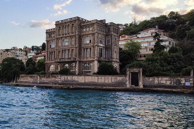 Private Yacht Tour on Bosphorus Istanbul - The Value of a Private Yacht Tour