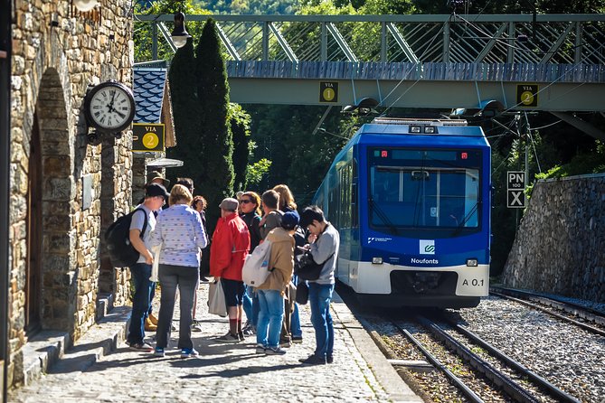 Pyrenees & Medieval Towns Small Group Tour from Barcelona - FAQ