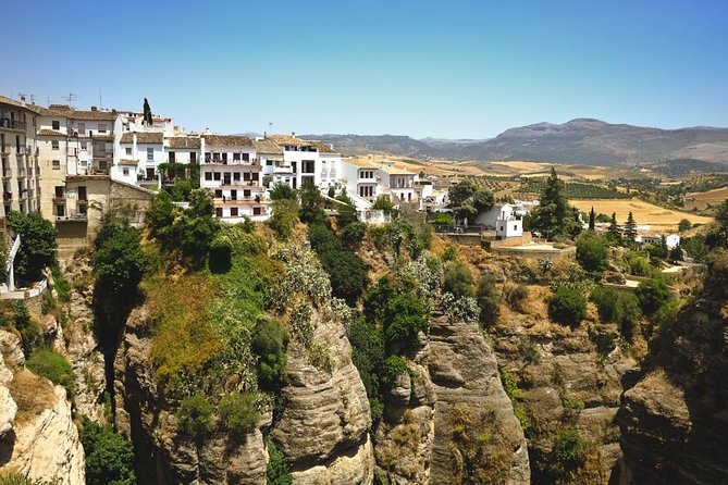 Ronda and White Villages Guided Tour from Seville - FAQ