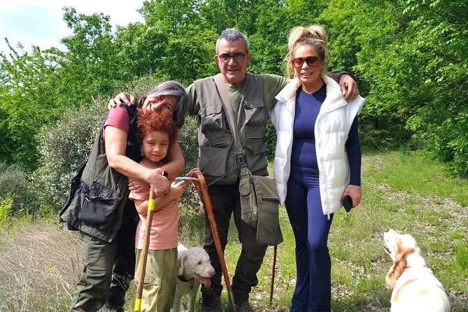 Truffle Hunting and Lunch in Piedmont Trattoria - Who Should Book This Tour?