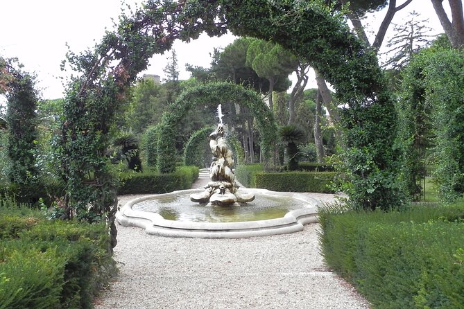 Vatican Museums and Vatican Gardens minibus tickets - Who Should Consider This Tour?