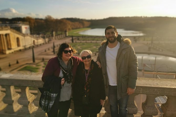 Versailles Domain Private Half Day Guided Tour with Hotel Pickup from Paris - FAQs