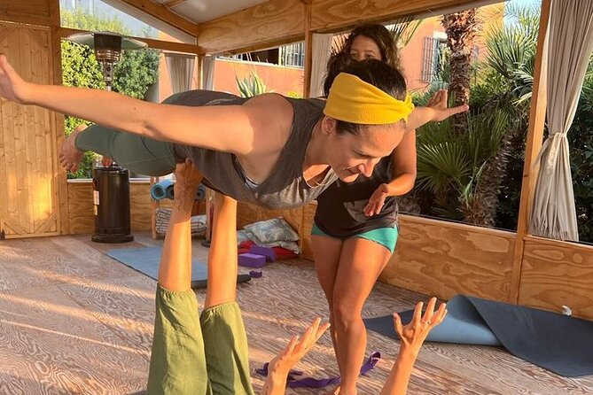 Yoga Class in Pantelleria Vinyasa, Hatha, Yin and Mantras - Practical Considerations