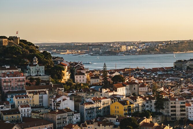 2H Private Lisbon Sightseeing Tour with TukTuk - FAQ