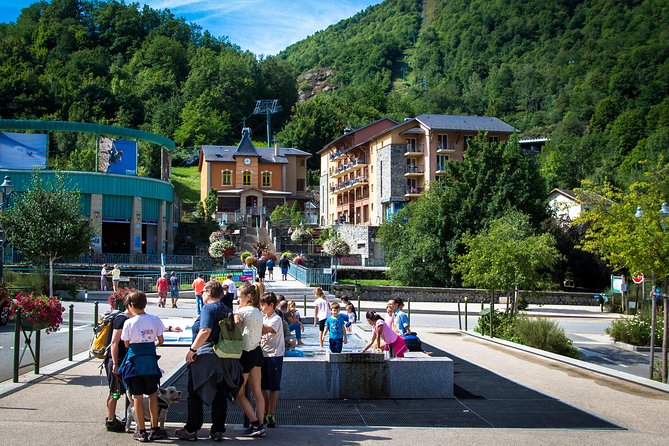 Andorra, France and Spain: The Original Three Countries Tour - The Return Journey: Scenic Drives and Montserrat