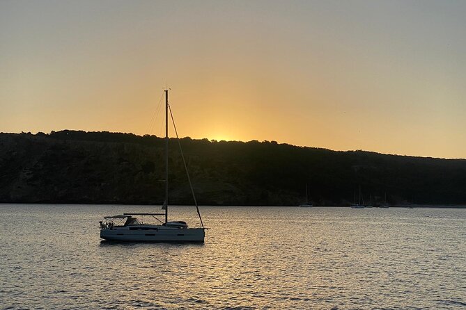 Breakfast at Sunrise in Menorca - Private Guide - Who Should Book This?