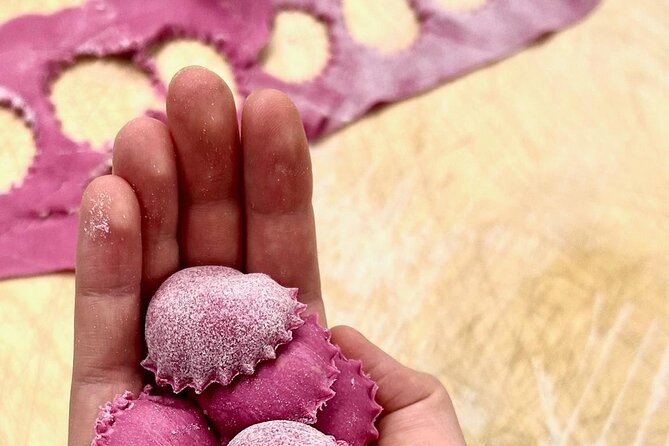 Colorful Pasta Workshop in Bologna with meal - FAQ