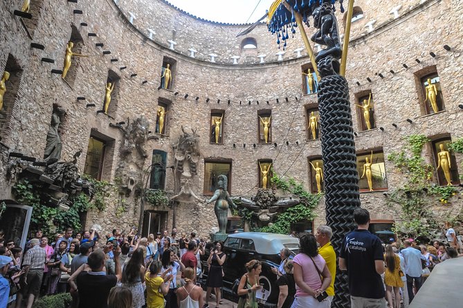 Dali Museum, House & Cadaques Small Group Tour from Barcelona - Final Thoughts