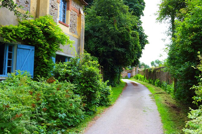 Day Trip from Paris - French Food Experience in a Country House - FAQs