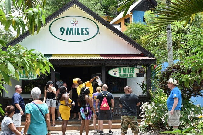 Dunn's River Falls and Horseback Riding Tour from Montego Bay - FAQ