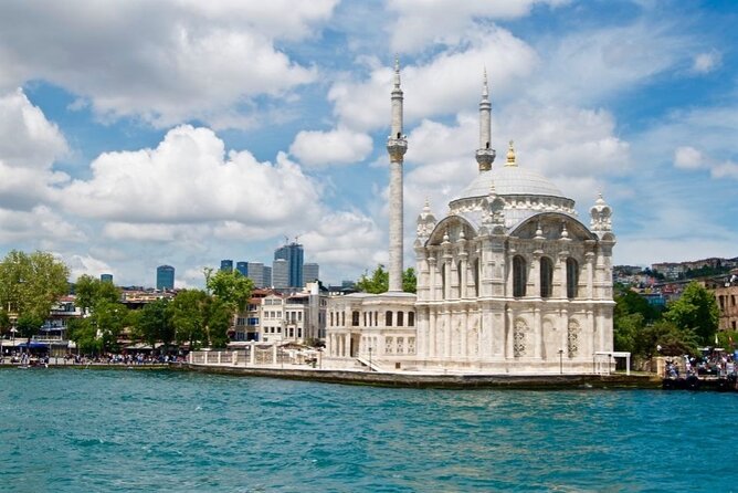Exclusive Luxury Yacht Bosphorus Sightseeing Cruise in Istanbul - FAQ