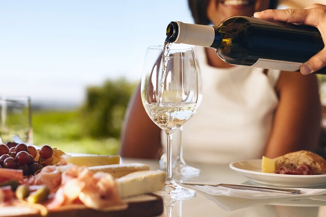 Exclusive Santorini Private Wine Tasting & Greek Lunch Experience - Who Will Love This Tour?