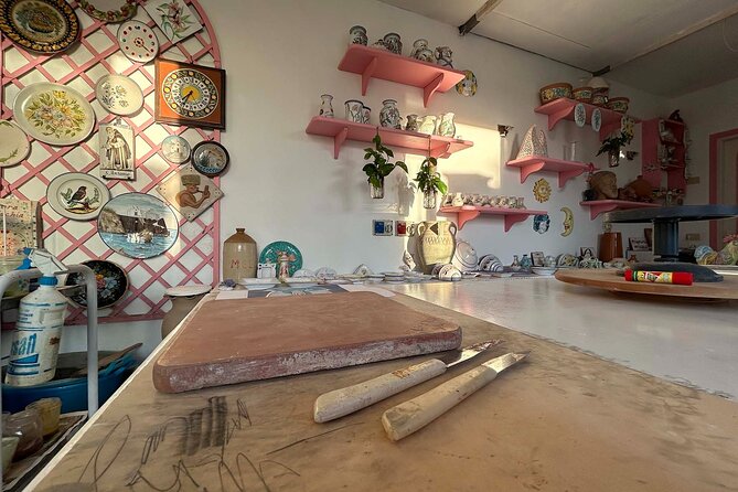 Ischia Clay Modelling Short Pottery Workshop - In The Sum Up
