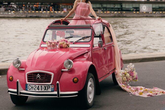 Paris Pink Tour by Night with Champagne - FAQ
