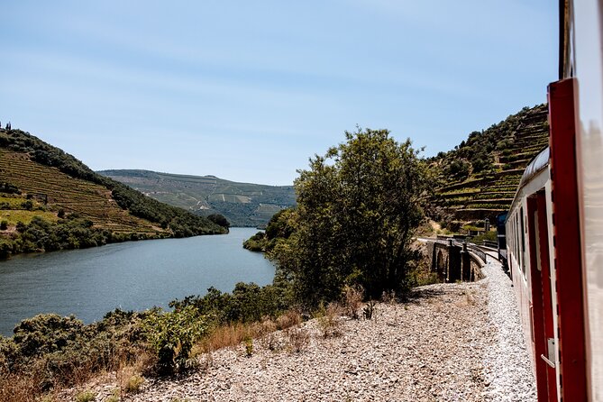 Pinhão: 4 hours Douro River Cruise with Lunch Included - FAQs