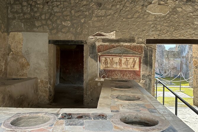 Pompeii Guided Tour from Naples with Transport and Entrance Included - Is this tour right for you?