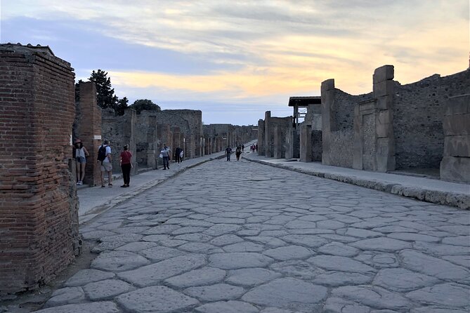 Pompeii Guided Tour with Skip the Line Entry - Final Thoughts: Is This Tour Worth It?
