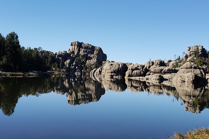 Private 5 Hour Black Hills Tour with Local Experts - The Sum Up