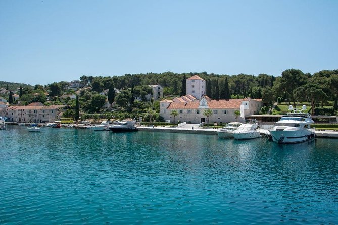 Private day trip to Hvar and Blue lagoon with Snorkeling - FAQs