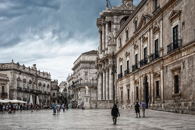 Siracusa Walking Tour with Audio and Written Guide by a Local - FAQs