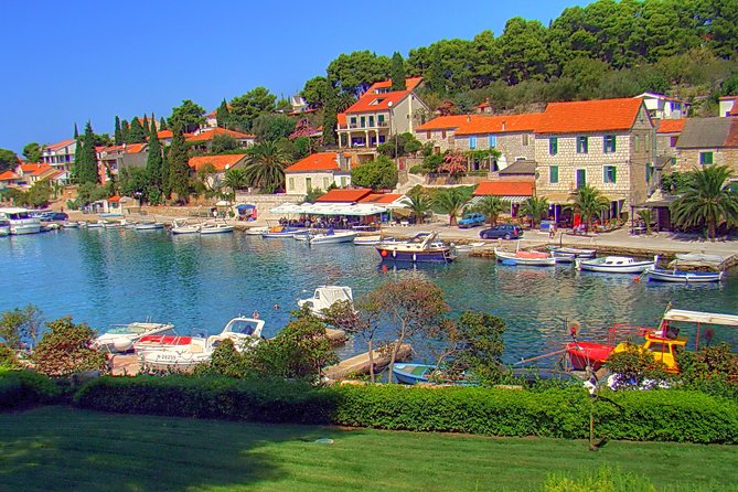 Speedboat Blue Lagoon & 3 Islands tour from Trogir - What’s Included and What’s Not