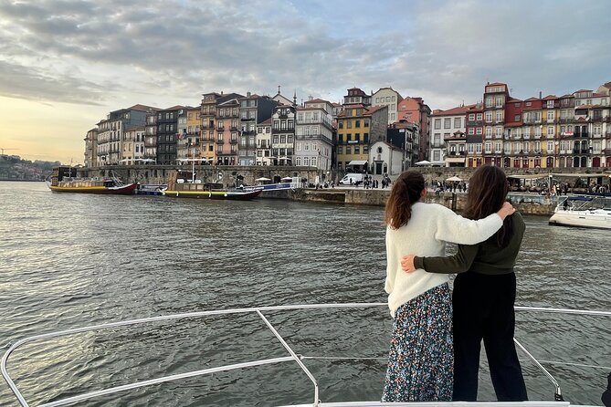 Yacht Cruise Excursion to 6 Bridges on the Douro - The Sum Up