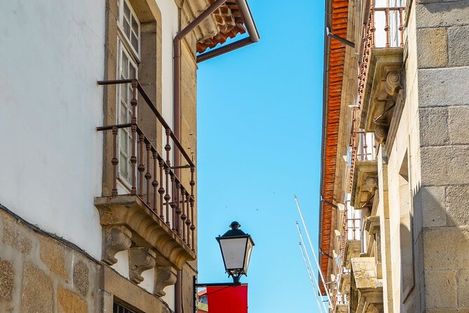 Braga/Guimarães: 1 Day with Lunch + farm and wine tasting - Transportation and Convenience