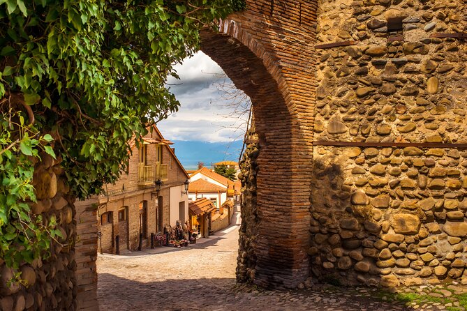 Group Tour from Tbilisi: Sighnaghi, Bodbe & 8 Wine Tastings - FAQ