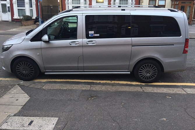 One Way Taxi Transfer from London to Heathrow Airport - Who Is This Transfer Best For?