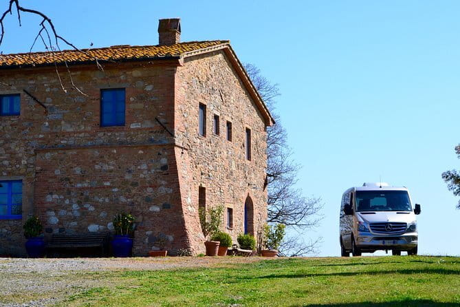 Private day trip from Florence to Pisa, San Gimignano and Siena - FAQs
