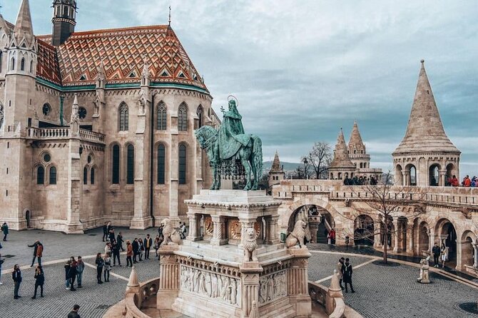 Vienna/Bratislava:DayTrip to Budapest and Bratislava,two capitals - FAQs