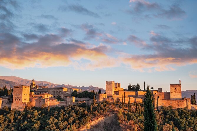 Alhambra Sunset Tour from Malaga - Good To Know