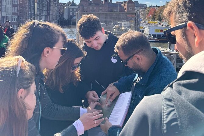 Amsterdam walking tour: WWii, Liberal Amsterdam & waterways - The Itinerary Breakdown