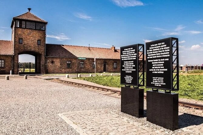 Auschwitz-Birkenau & Salt Mine Day tour - Introduction