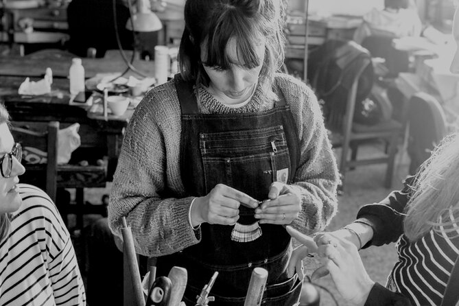 Barcelona Workshop: Make your silver ring with a jeweler - Good To Know
