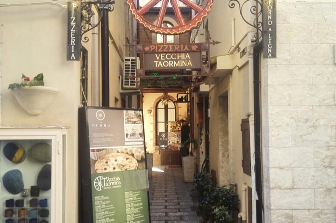 Best of Sicily in 1 Day: Volcano Etna, Naxos Bay, Taormina and Castelmola - Good To Know