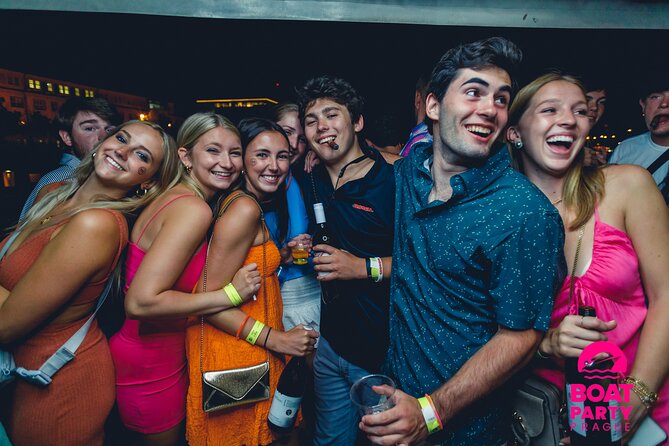 Boat Party in Prague - Good To Know