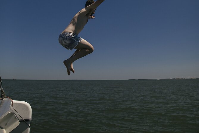 Boat Party - Party on the Tagus River - Review of the Boat Party on the Tagus River in Lisbon