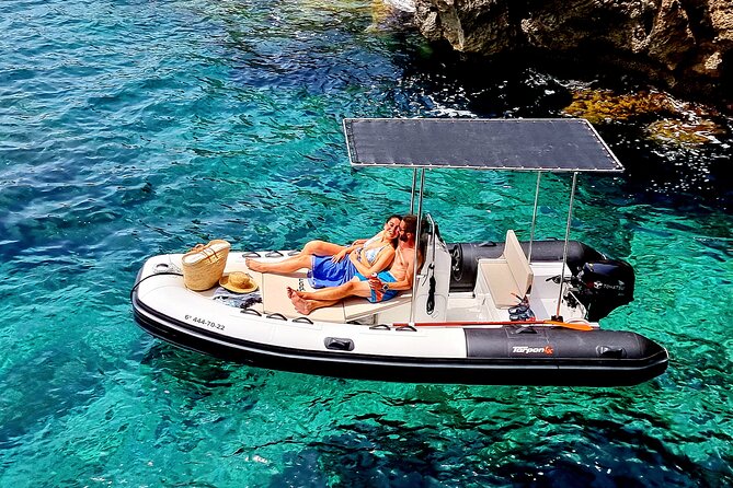 Boat rental without license required from Pontedeume - Good To Know