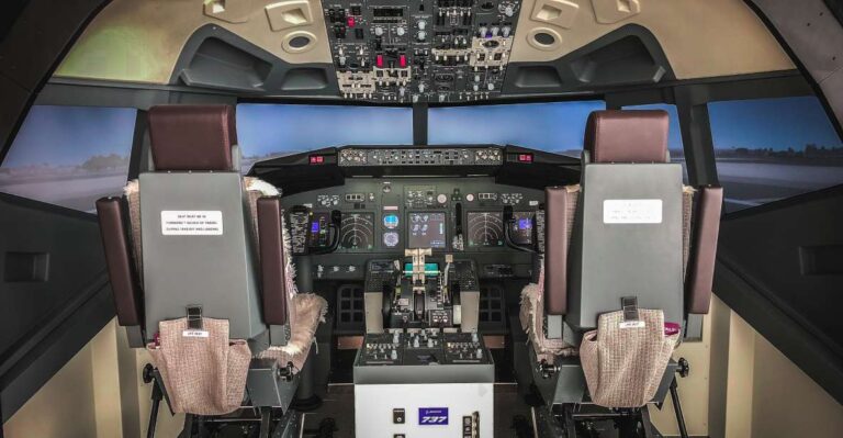 Boeing 737-800NG Professional flight simulator – 50 minutes