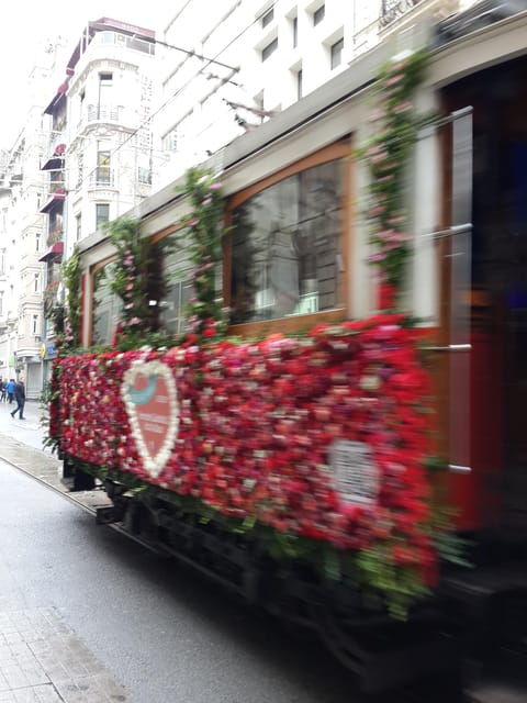 Bosphorus Cruise, Dolmabahce, Istiklal Street, Galata Tour