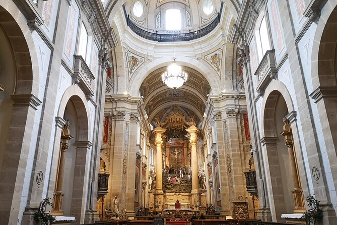 Braga and Guimarães Private Tour with Lunch - Good To Know