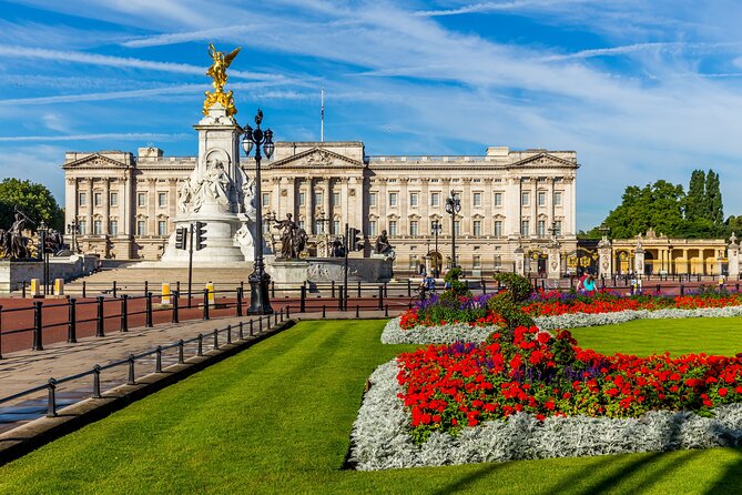 Buckingham Palace Exterior and Royal History Private Tour - Introducing the Buckingham Palace Exterior and Royal History Private Tour