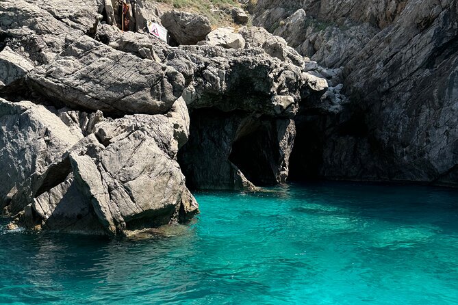 Capri Positano and Amalfi Ischia Private Boat Tour from Sorrento - Good To Know