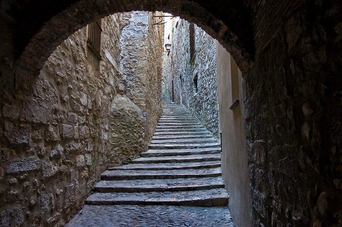 Catalonia Private Tour with Medieval Towns and Montserrat with Transport - Good To Know