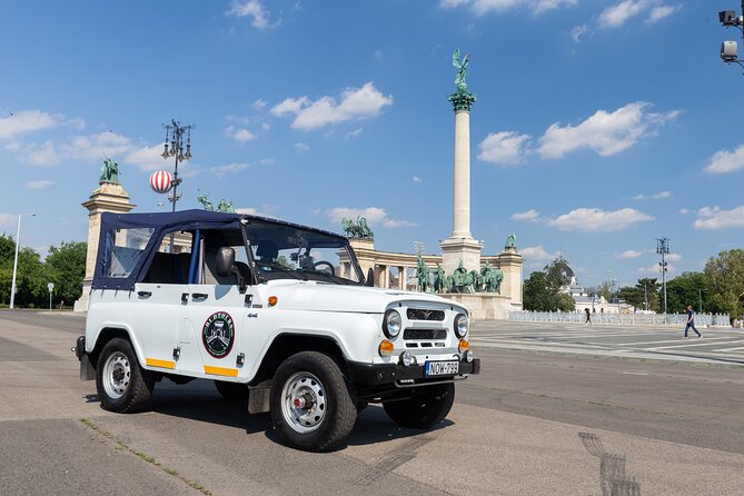 Cinematic Virtual Reality City Tour in a Russian Jeep - Good To Know