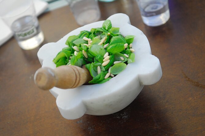 Cinque Terre Pesto Course Activity with Lunch - Good To Know