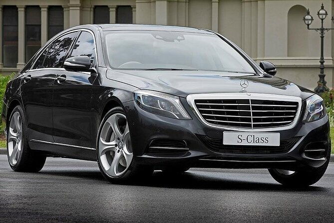 Departure Honolulu-Waikiki to Honolulu Airport HNL by Luxury Car - What to Expect During the Transfer