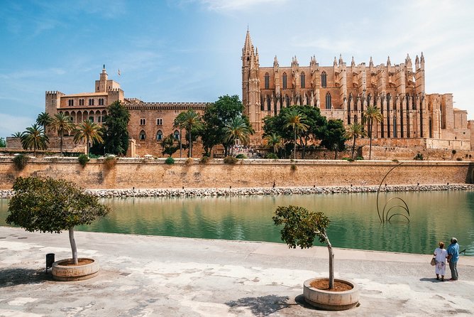 Discover the major cultural attractions of Palma De Mallorca on a Private Tour - Good To Know