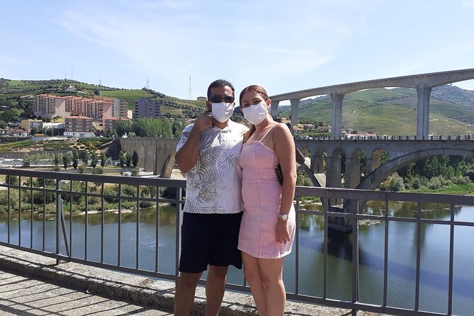 Douro Valley Premium with wine tasting lunch and boat - Good To Know